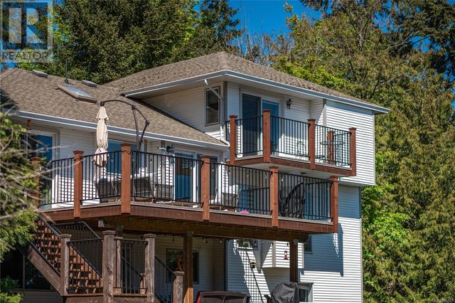 2114 Trident Pl, House detached with 4 bedrooms, 4 bathrooms and 6 parking in North Saanich BC | Image 42