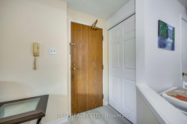 902 - 565 Greenfield Ave, Condo with 2 bedrooms, 1 bathrooms and 1 parking in Kitchener ON | Image 19
