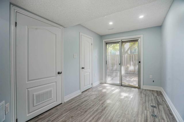 25 Carleton Pl, Townhouse with 3 bedrooms, 3 bathrooms and 1 parking in Brampton ON | Image 17