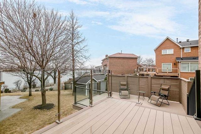 14 Peggy Anne Cove Crt, House detached with 4 bedrooms, 3 bathrooms and 4 parking in Brampton ON | Image 21