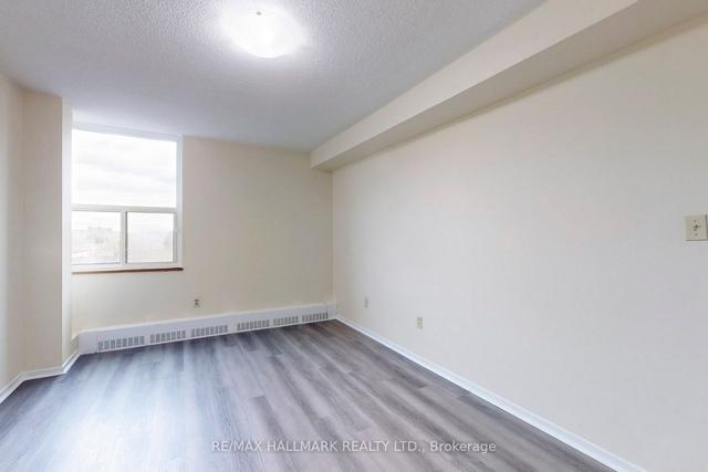 707 - 90 Ling Rd, Condo with 3 bedrooms, 2 bathrooms and 1 parking in Toronto ON | Image 16