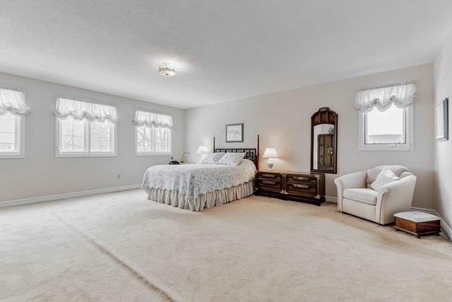 35 Blackburn Blvd, House detached with 4 bedrooms, 4 bathrooms and 9 parking in Vaughan ON | Image 11