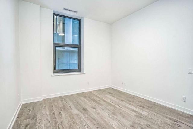 201 - 22 Lombard St, Condo with 2 bedrooms, 2 bathrooms and 0 parking in Toronto ON | Image 7