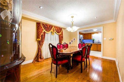 10 Durant Cres, House detached with 4 bedrooms, 4 bathrooms and 4 parking in Markham ON | Image 6
