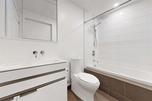 2710 - 197 Yonge St, Condo with 1 bedrooms, 1 bathrooms and 0 parking in Toronto ON | Image 7