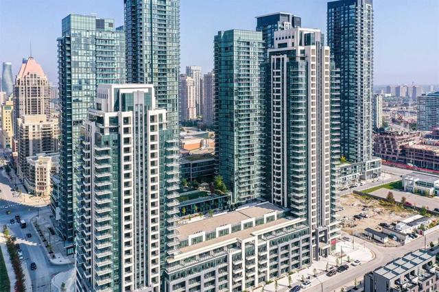 1409 - 4085 Parkside Village Dr, Condo with 2 bedrooms, 2 bathrooms and 1 parking in Mississauga ON | Image 9