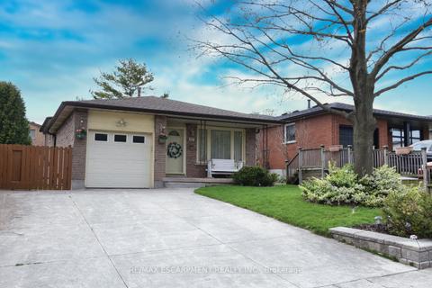 37 Anthony St, Hamilton, ON, L9C6V6 | Card Image