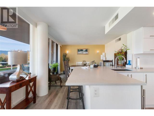 203 - 86 Lakeshore Drive, Condo with 2 bedrooms, 2 bathrooms and 2 parking in Penticton BC | Image 7