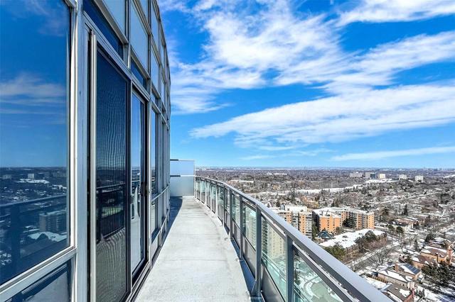 uph 02 - 18 Holmes Ave, Condo with 2 bedrooms, 3 bathrooms and 2 parking in Toronto ON | Image 1