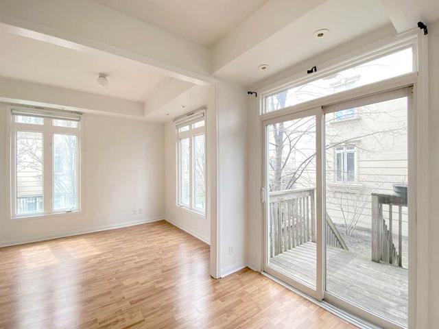 th2 - 88 Carr St, Townhouse with 1 bedrooms, 1 bathrooms and 0 parking in Toronto ON | Image 3