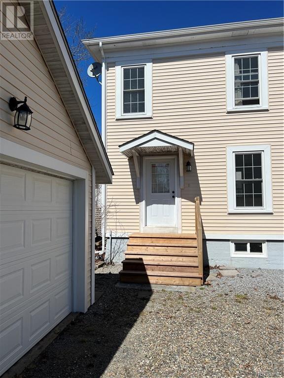 30 Porter Street, House detached with 3 bedrooms, 1 bathrooms and null parking in St. Stephen NB | Image 3