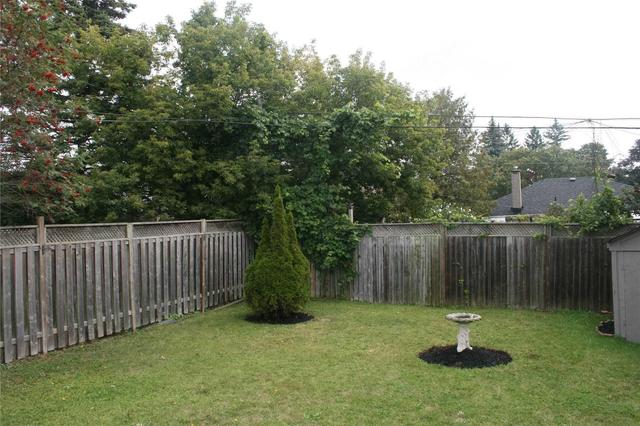 1351 Cedar St, House detached with 2 bedrooms, 2 bathrooms and 2 parking in Oshawa ON | Image 15