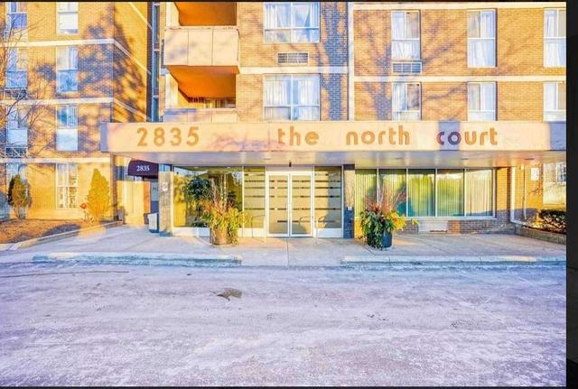 215 - 2835 Islington Ave, Condo with 2 bedrooms, 1 bathrooms and 1 parking in Toronto ON | Card Image