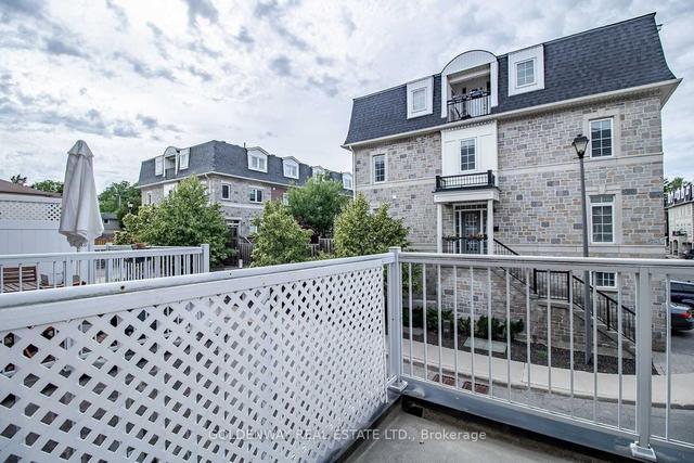 132a Finch Ave W, House attached with 3 bedrooms, 3 bathrooms and 2 parking in Toronto ON | Image 11