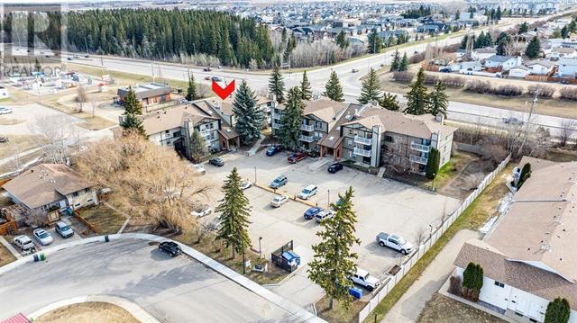 102, - 91 Cosgrove Crescent, Condo with 2 bedrooms, 1 bathrooms and 1 parking in Red Deer AB | Image 1