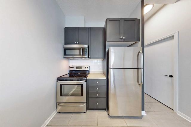 513 - 1600 Keele St, Condo with 1 bedrooms, 1 bathrooms and 1 parking in Toronto ON | Image 5