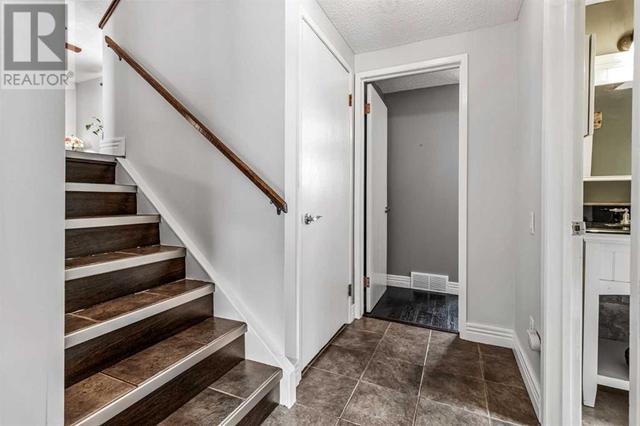 135 Rundlehorn Crescent Ne, House detached with 4 bedrooms, 2 bathrooms and 3 parking in Calgary AB | Image 19