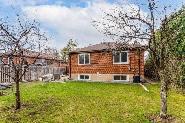 1274 Kipling Ave, House detached with 3 bedrooms, 2 bathrooms and 4 parking in Toronto ON | Image 13