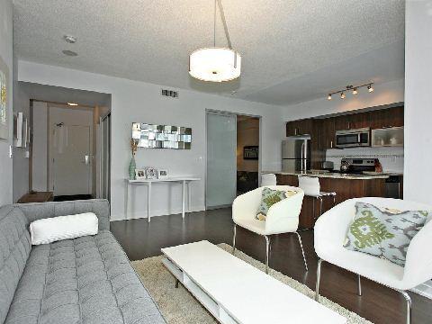 1012 - 59 East Liberty St, Condo with 2 bedrooms, 2 bathrooms and 1 parking in Toronto ON | Image 2