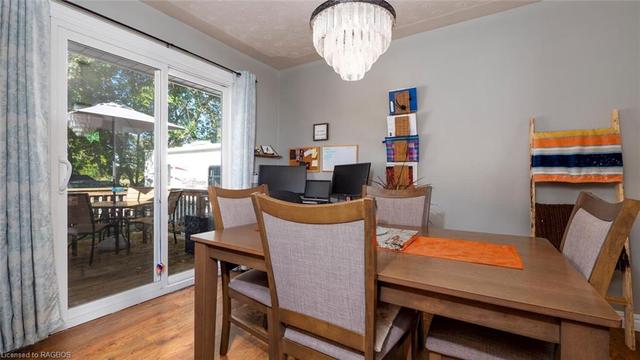236 Bruce Street S, House detached with 3 bedrooms, 1 bathrooms and 5 parking in West Grey ON | Image 8