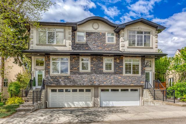 424 29 Avenue Ne, Home with 3 bedrooms, 3 bathrooms and 4 parking in Calgary AB | Image 4