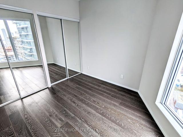 2703 - 68 Shuter St, Condo with 1 bedrooms, 1 bathrooms and 0 parking in Toronto ON | Image 3