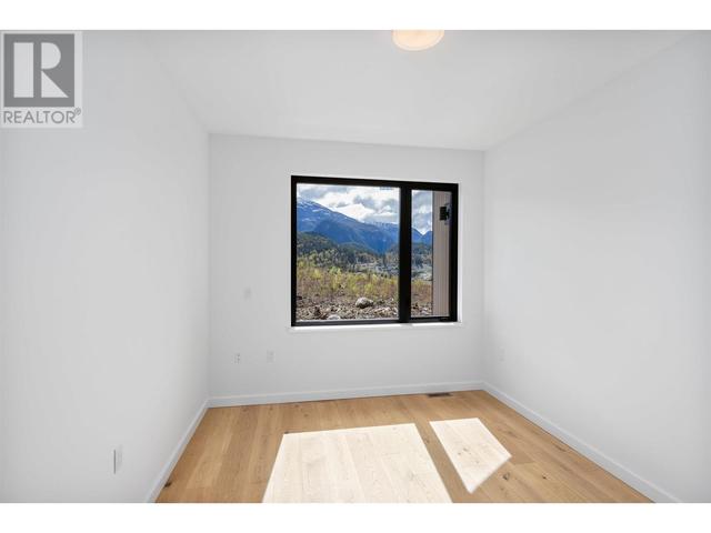2970 Huckleberry Drive, House detached with 3 bedrooms, 3 bathrooms and 4 parking in Squamish BC | Image 13