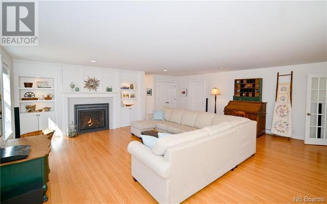 23 Riverfront Way, House detached with 4 bedrooms, 3 bathrooms and null parking in Fredericton NB | Image 34