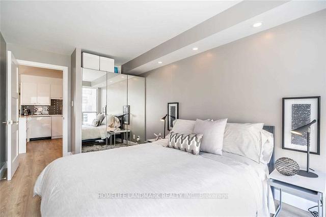 1401 - 298 Jarvis St, Condo with 1 bedrooms, 1 bathrooms and 0 parking in Toronto ON | Image 14