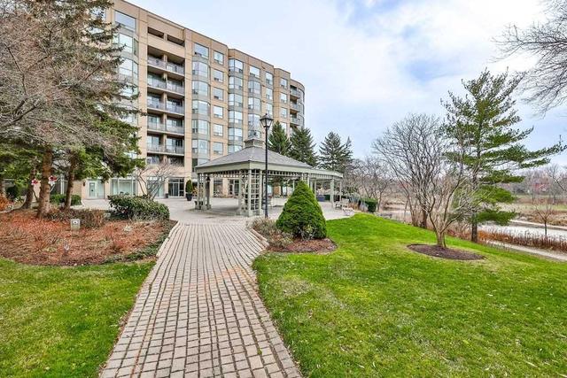 519 - 2511 Lakeshore Rd W, Condo with 2 bedrooms, 2 bathrooms and 2 parking in Oakville ON | Image 35