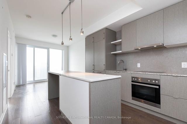 6003 - 100 Harbour St, Condo with 1 bedrooms, 1 bathrooms and 0 parking in Toronto ON | Image 12