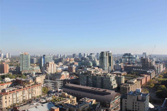 2607 - 75 The Esplanade Ave, Condo with 3 bedrooms, 2 bathrooms and 1 parking in Toronto ON | Image 11