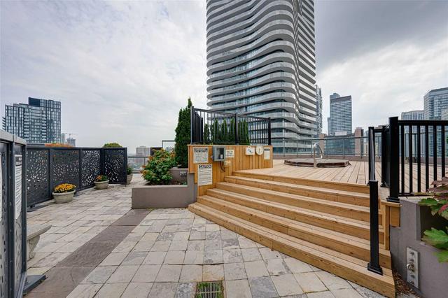 1908 - 24 Wellesley St W, Condo with 1 bedrooms, 1 bathrooms and 0 parking in Toronto ON | Image 10
