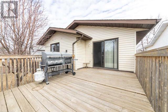 2804 57a Avenue, House detached with 4 bedrooms, 2 bathrooms and 2 parking in Lloydminster (Part) AB | Image 27