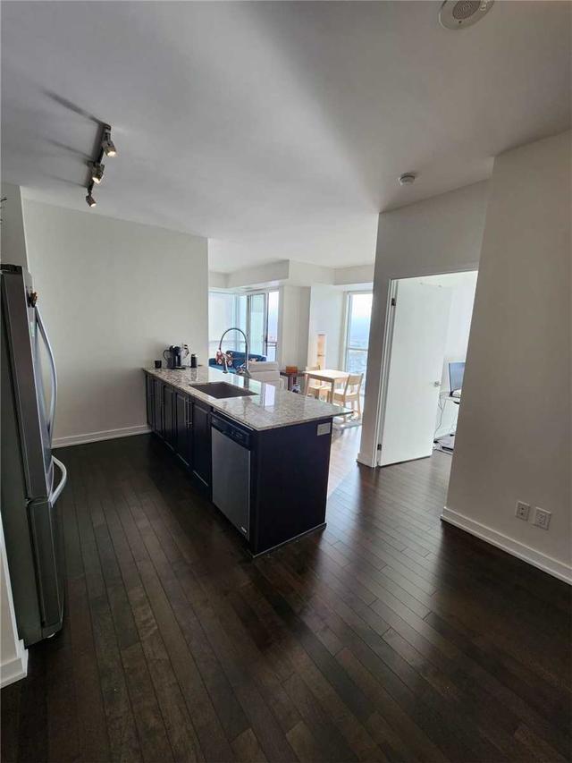 1510 - 4011 Brickstone Mews, Condo with 2 bedrooms, 2 bathrooms and 1 parking in Mississauga ON | Image 4