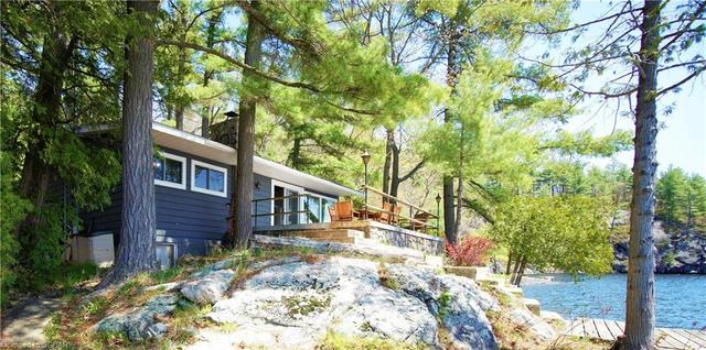 6 - 1320 Brydon's Bay Road, House detached with 4 bedrooms, 2 bathrooms and null parking in Gravenhurst ON | Image 4