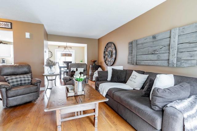 48 Madill Cres, House detached with 3 bedrooms, 3 bathrooms and 6 parking in Kawartha Lakes ON | Image 23