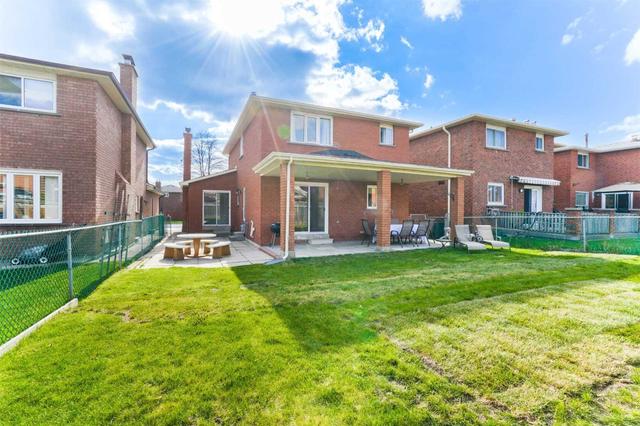 389 Aberdeen Ave, House detached with 3 bedrooms, 4 bathrooms and 4 parking in Vaughan ON | Image 17