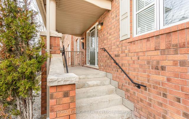 4 - 580 Shoreline Dr, Townhouse with 2 bedrooms, 2 bathrooms and 2 parking in Mississauga ON | Image 12
