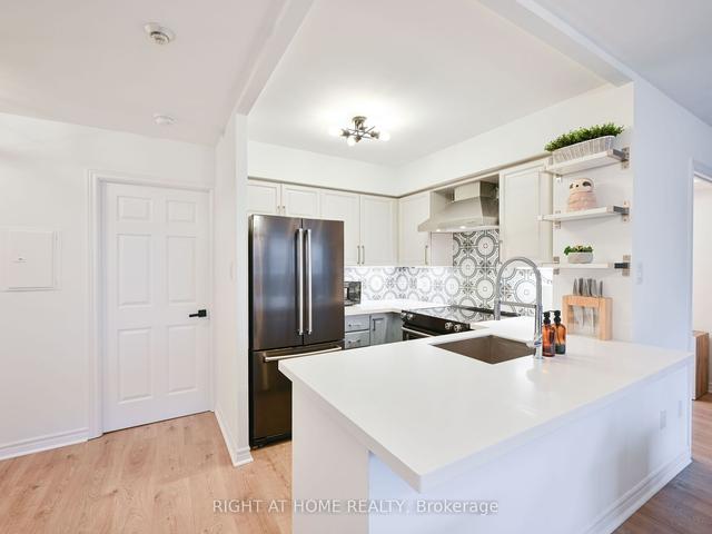 303 - 300 Balliol St, Condo with 1 bedrooms, 2 bathrooms and 1 parking in Toronto ON | Image 31