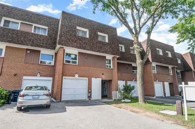 89 - 2 Litchfield Crt, Townhouse with 4 bedrooms, 3 bathrooms and 3 parking in Toronto ON | Image 12