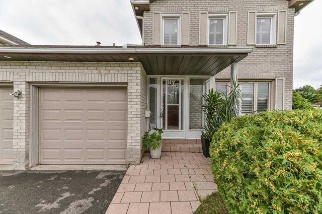 102 Jaffa Dr, House detached with 4 bedrooms, 4 bathrooms and 4 parking in Brampton ON | Image 12