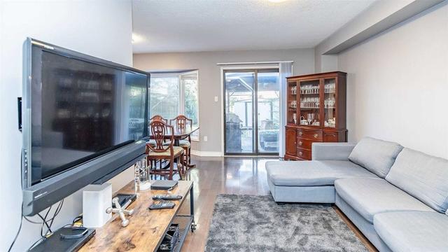 39 Hood Cres, House detached with 3 bedrooms, 3 bathrooms and 4 parking in Brampton ON | Image 23