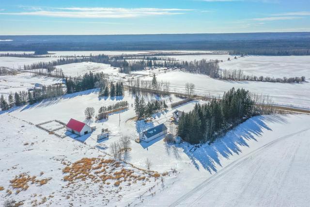 675047 Range Road 243, House detached with 3 bedrooms, 3 bathrooms and 10 parking in Athabasca County AB | Image 34