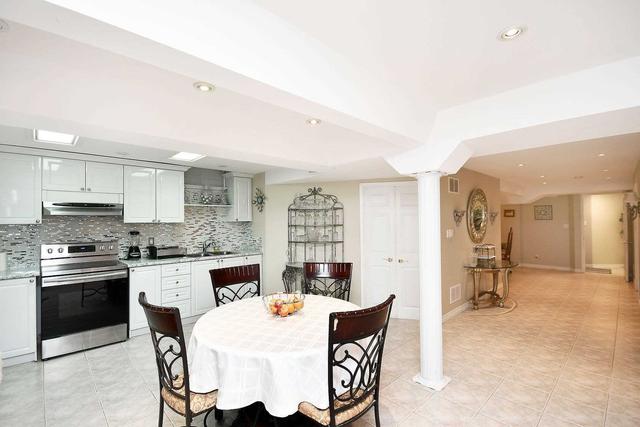 7 Vintage Gate, House detached with 4 bedrooms, 5 bathrooms and 6 parking in Brampton ON | Image 28