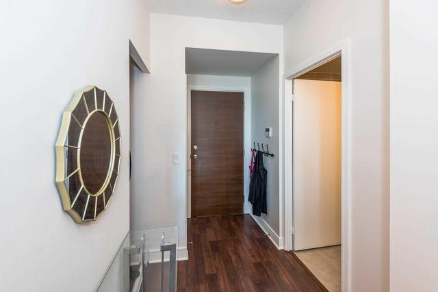 Lph16 - 35 Brian Peck Cres, Condo with 2 bedrooms, 2 bathrooms and 1 parking in Toronto ON | Image 18