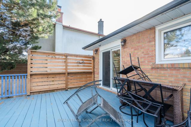 25 Scarborough Heights Blvd, House detached with 3 bedrooms, 2 bathrooms and 3 parking in Toronto ON | Image 22