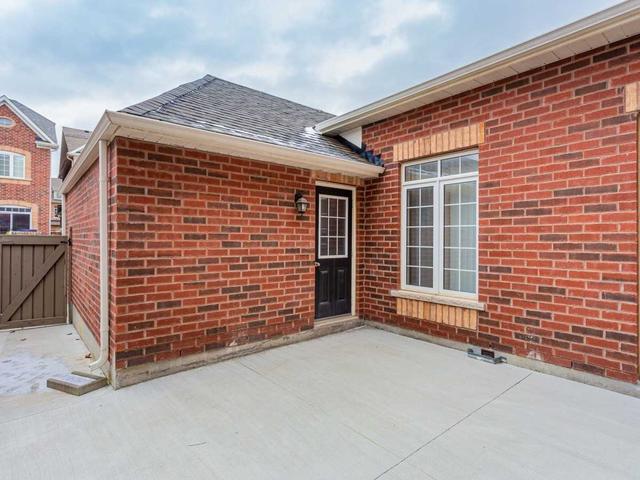 81 Barons St, House attached with 3 bedrooms, 3 bathrooms and 2 parking in Vaughan ON | Image 17