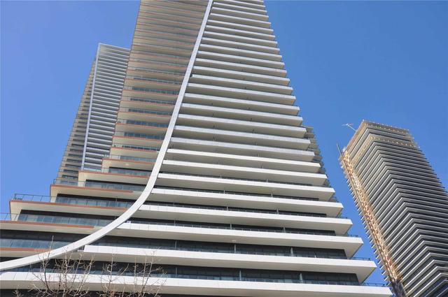 2104 - 20 Shore Breeze Dr, Condo with 2 bedrooms, 2 bathrooms and 1 parking in Toronto ON | Image 1