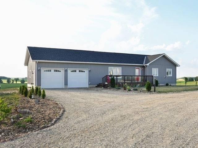 638314 Prince Of Wales Rd, House detached with 3 bedrooms, 3 bathrooms and 14 parking in Mulmur ON | Image 1